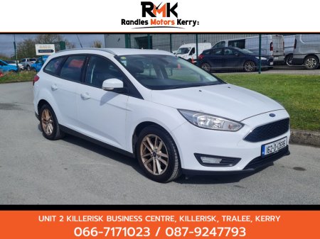 2016 Ford Focus - thumbnail 1