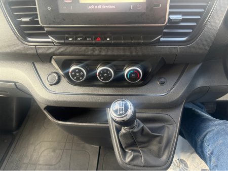 2023 Renault Trafic - thumbnail 19