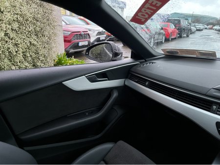 2019 Audi A5 S-LINE SPORTBACK 40 TFSI 190BHP //PANORAMIC GLASS ROOF//SAT NAV//CARPLAY//HEATED SEATS// €27,950 thumbnail