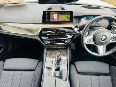 2018 BMW 5 Series - thumbnail 11