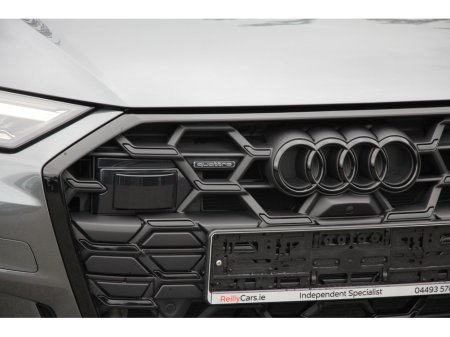 2025 Audi A6 Quattro Black Edition * Carbon and tech packs €72,950 thumbnail