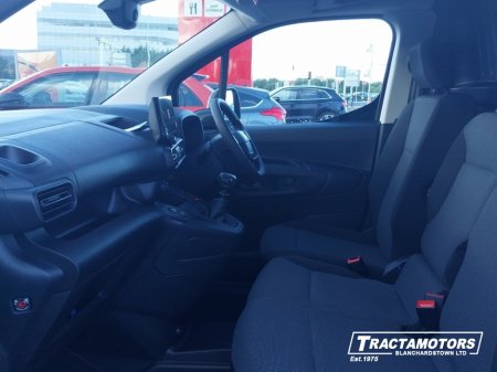 2025 Fiat Doblo 1.5 LWB 100HP TECHNICO €19,999