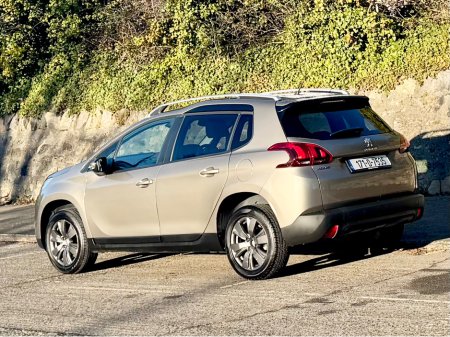 2017 Peugeot 2008 ACTIVE 1.2 PURETECH 82 4DR €7,950 thumbnail