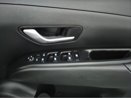 2022 Hyundai Tucson - thumbnail 17