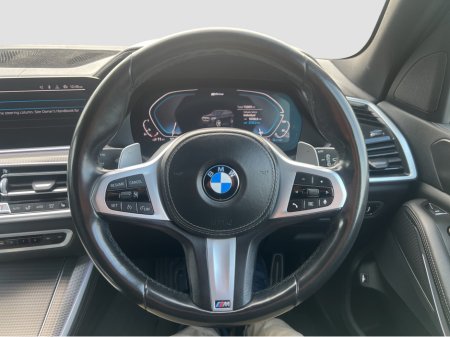 2021 BMW X5 2021 BMW X5 XDrive 45e M Sport Black Edition €49,950 thumbnail