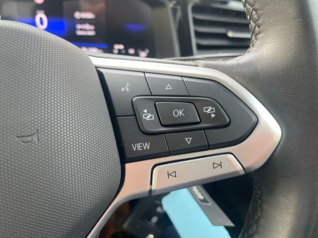 2025 Volkswagen Polo POLO EDITION 75 1.0TSI 95HP D7F €25,975 thumbnail