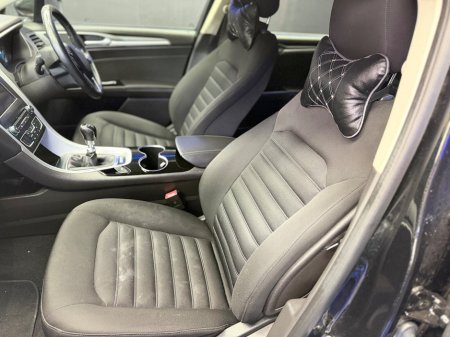 2015 Ford Mondeo 2.0TDCi 150PS Zetec €6,700 thumbnail