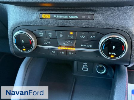 2024 Ford Kuga St-Line 2.5 Plug in-Hybrid 225Ps **Warranty May 2029** €35,950 thumbnail