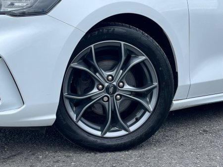 2021 Ford Focus - photo 5