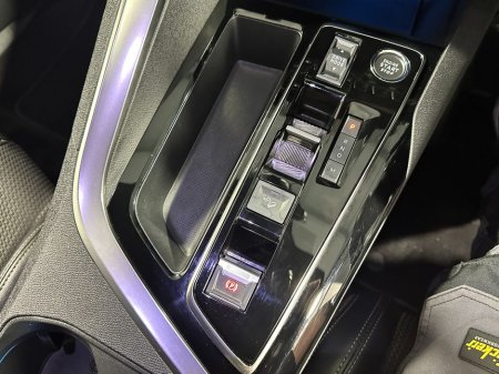 2024 Peugeot 3008 1.5 BlueHDi 130bhp GT €33,800 thumbnail