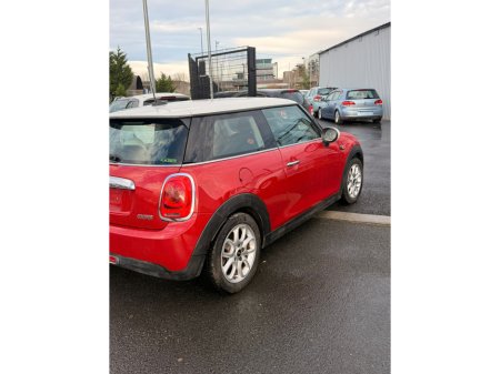 2014 MINI Hatch Cooper Auto €10,499 thumbnail