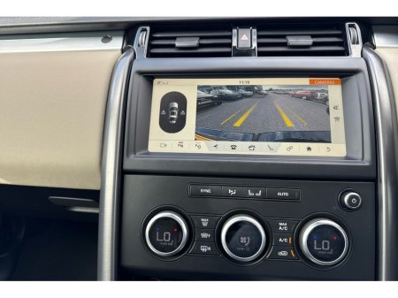 2019 Land Rover Discovery - thumbnail 11