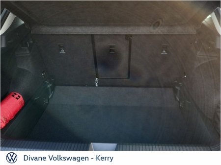 2026 Volkswagen T-Roc - thumbnail 9