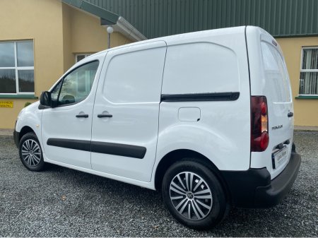 2018 Peugeot Partner PROFESSIONAL 1.6 HDI 3 Seats