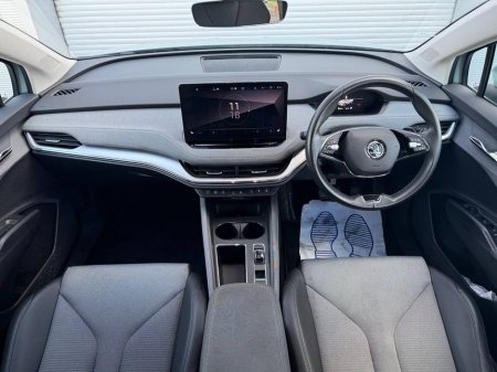 2023 Skoda Enyaq - thumbnail 10