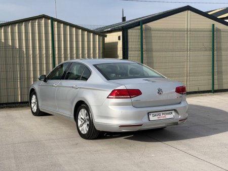 2015 Volkswagen Passat - thumbnail 6