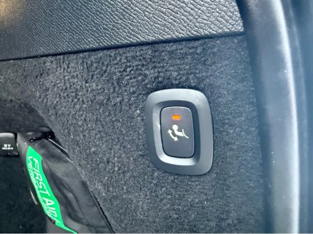 2021 Volvo XC90 2.0D B5 AWD MOMENTUM 5DR AUTO 7 SEAT €48,950 thumbnail