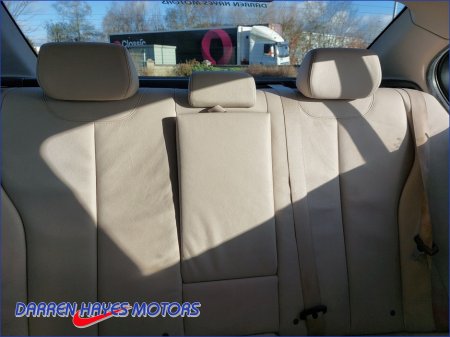 2016 BMW 3 Series - thumbnail 20