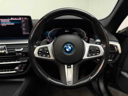 2023 BMW 5 Series - thumbnail 24