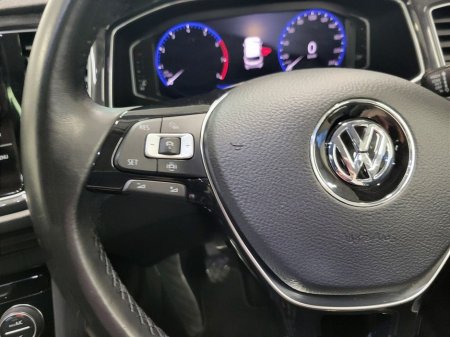 2020 Volkswagen T-Roc 1.5 TSI 150bhp Sport €22,975 thumbnail