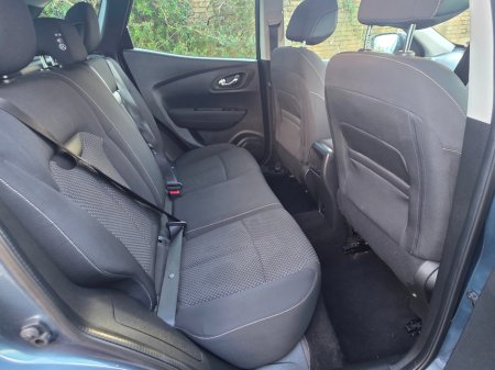 2016 Renault Kadjar 1.5 Dynamique NAV DCI 5DR Auto €10,950 thumbnail