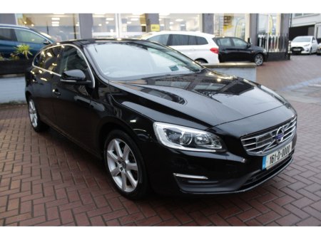 2016 Volvo V60 2.0D4 SE LUXURY EDITION  5DR ESTATE AUTOMATIC // HUGE SPEC // 122,000KM'S /IMMACUALTE CONDITION // BUY WITH CONFIDENCE AA AND SIMI APPROVED DEALER 2025 // FINANCE ARRANGED // ALL TRADE INS WELCOME // €15,950 thumbnail