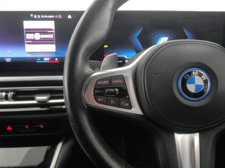 2023 BMW 3 Series - thumbnail 16