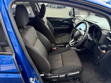 2018 Honda Fit - thumbnail 19