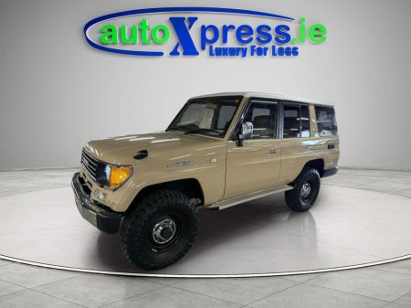 1994 Toyota Landcruiser - thumbnail 5