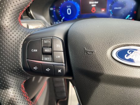 2023 Ford Focus ST-Line X..Parking Pack..Full Leather €27,500 thumbnail