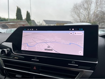 2025 Citroen C4 PLUS 54KWH 156HP €26,950 thumbnail