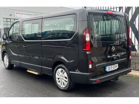 2020 Renault Trafic 9 Seat 170hp auto Sport €34,950