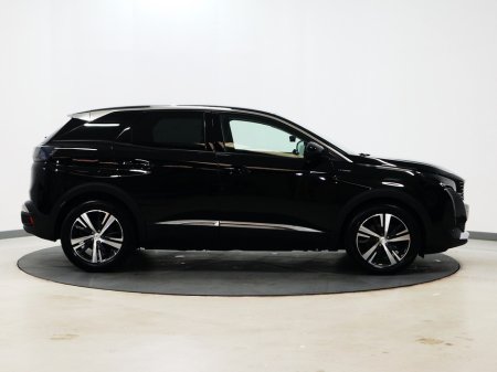 2022 Peugeot 3008 - thumbnail 2