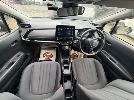 2022 Toyota Aqua - thumbnail 11