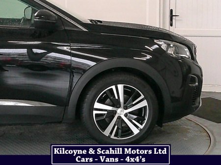 2020 Peugeot 3008 HDI BLUE ALLURE S/S 5DR €22,950 thumbnail