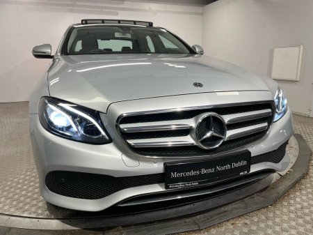 2017 Mercedes-Benz E Class 220d Avantgarde - 17 Inch Alloys - Reversing Camera - Panoramic Sunroof - Ambient Lighting - Sat Nav - Climate Control - Electric Heated Memory Seats - Keyless Start - Auto Lights/Wipers thumbnail