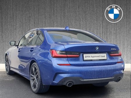 2022 BMW 3 Series 330e M Sport Auto €38,995