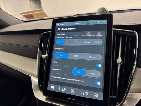 2026 Volvo XC90 T8 ULTRA BLACK EDITION *3 FREE SERVICES* €210 PER WEEK ON PCP €104,995 thumbnail