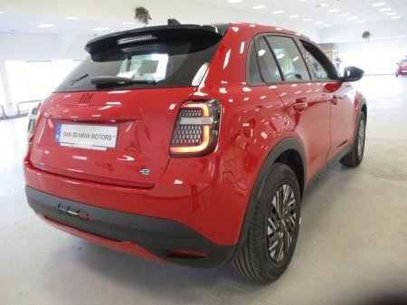 2026 Fiat 600 1.2 100hp Hybrid Auto eDCT 6 €29,495 thumbnail