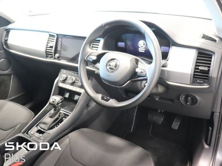 2024 Skoda Kodiaq 2.0 TDI 150HP DSG Ambition 7 Seat €45,950 thumbnail