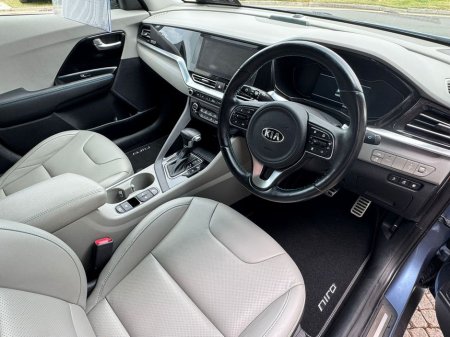 2020 Kia Niro PE Phev MY20 5DR Auto €18,950 thumbnail