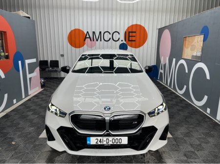 2024 BMW i5 - thumbnail 6