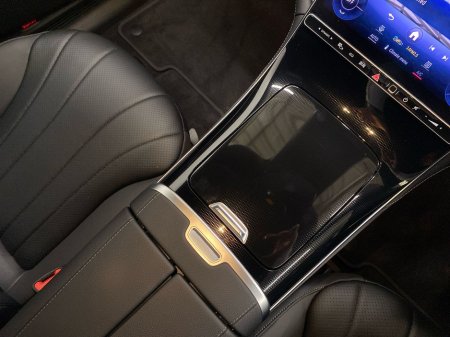 2025 Mercedes-Benz EQE - thumbnail 18