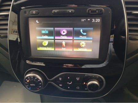 2018 Renault Captur - thumbnail 10