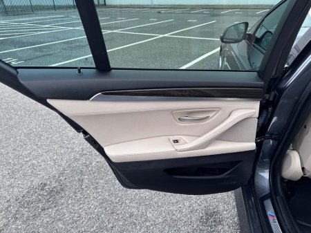 2015 BMW 5 Series - thumbnail 21