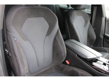 2020 BMW 5 Series - thumbnail 11