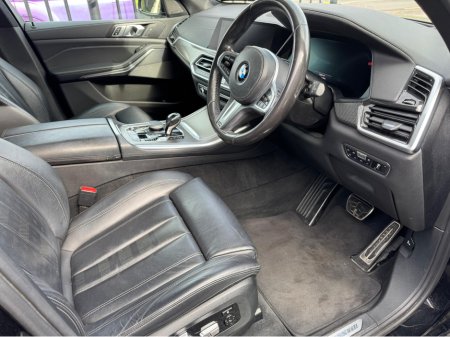 2020 BMW X5 - thumbnail 4