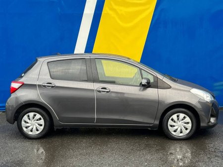 2018 Toyota Yaris 1.0 AUTO // FULL SERVICE HISTORY // REVERSE CAMERA // AIR CONDITIONING €11,950