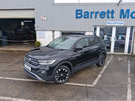 2020 Volkswagen T-Cross Life SPORT €18,995 thumbnail