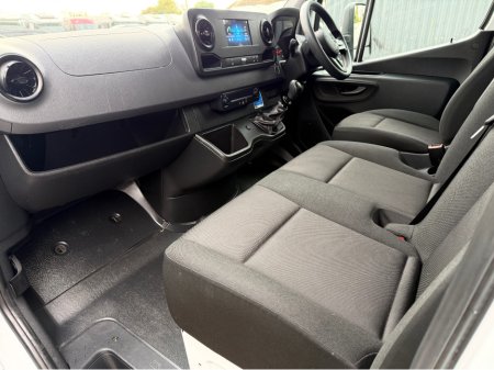 2024 Mercedes-Benz Sprinter - thumbnail 8